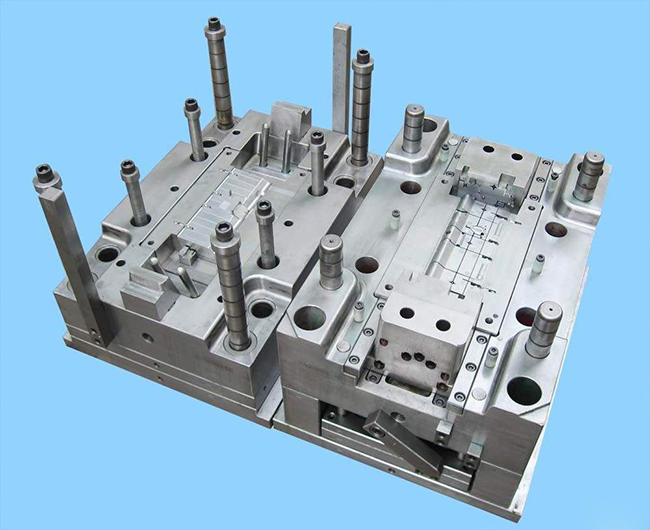 深圳塑膠模具廠(chǎng)，如何延長(zhǎng)模具的使用壽命?